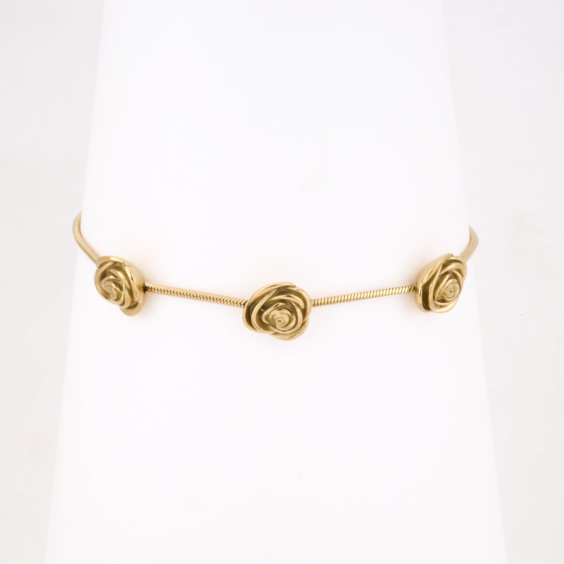 Rose Dew Drop Charm Bracelet Gold