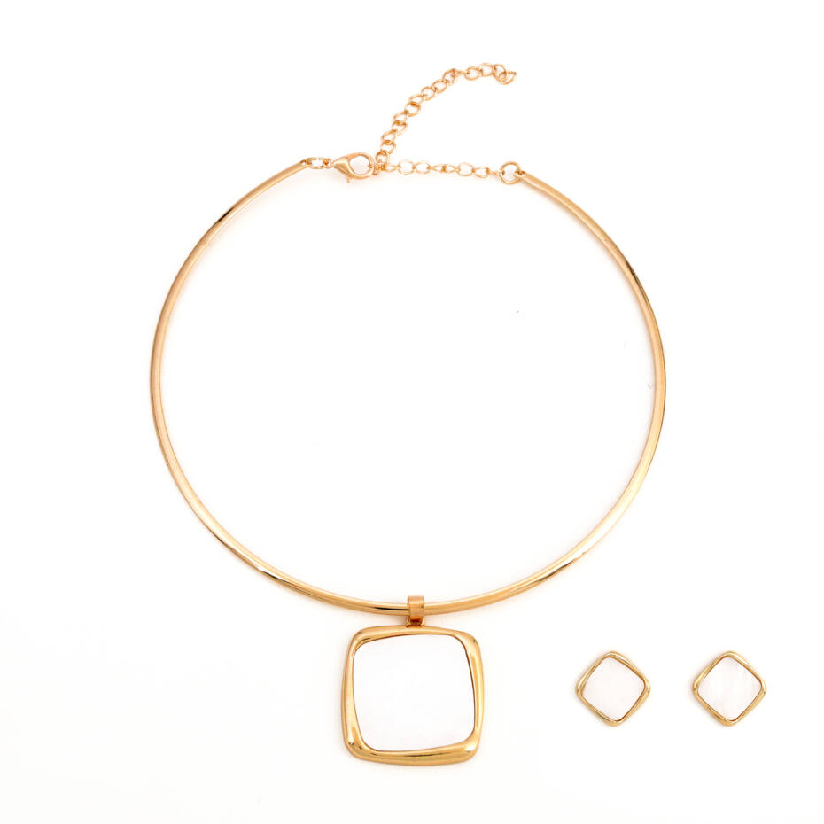 Luna Square Charm Set