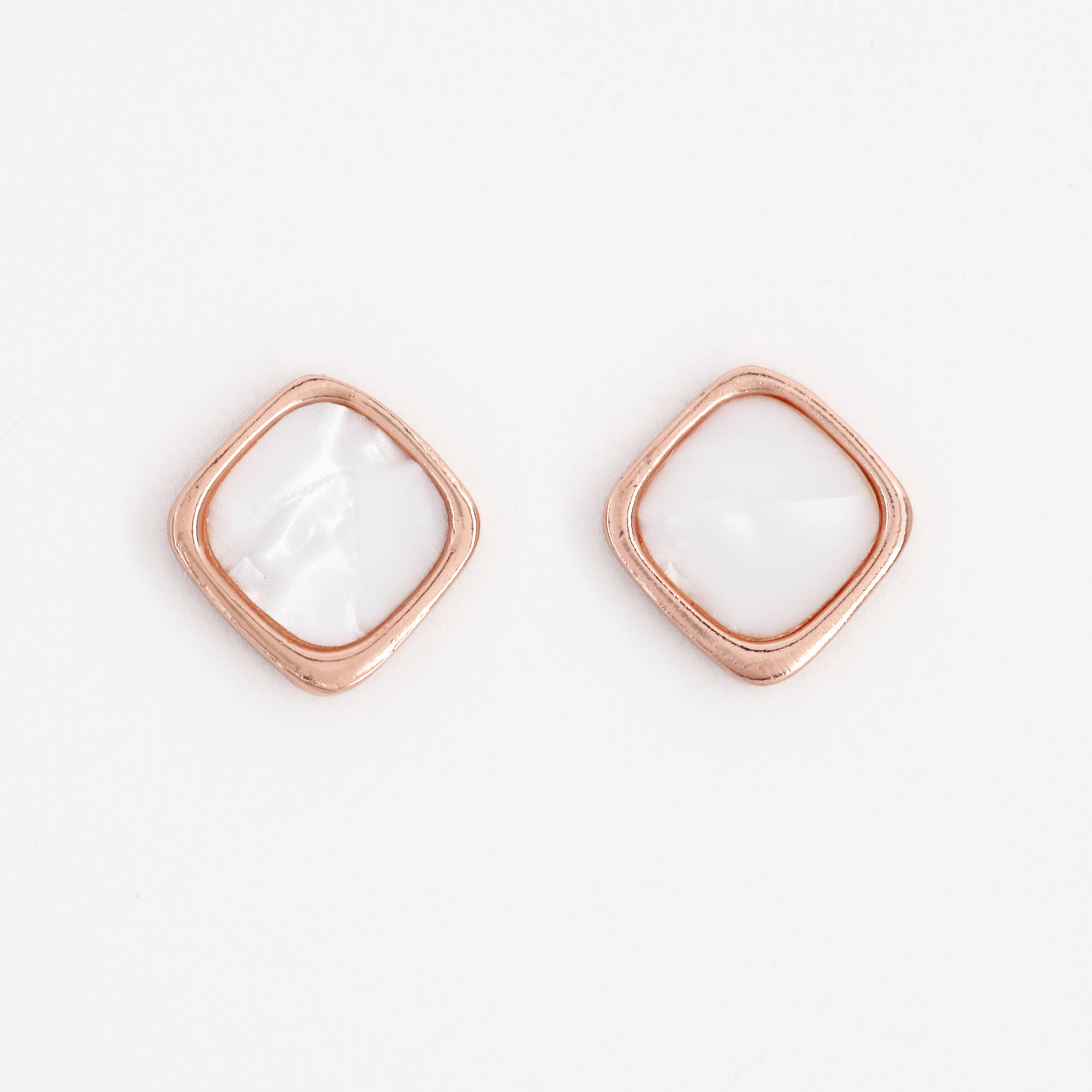 The Aurelia Soft-Square Hoops