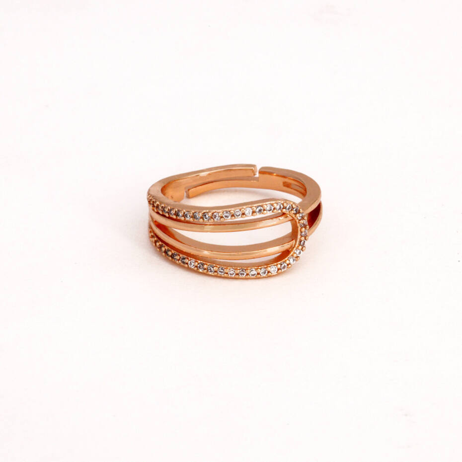 The Infinity Wave Intertwined Ring