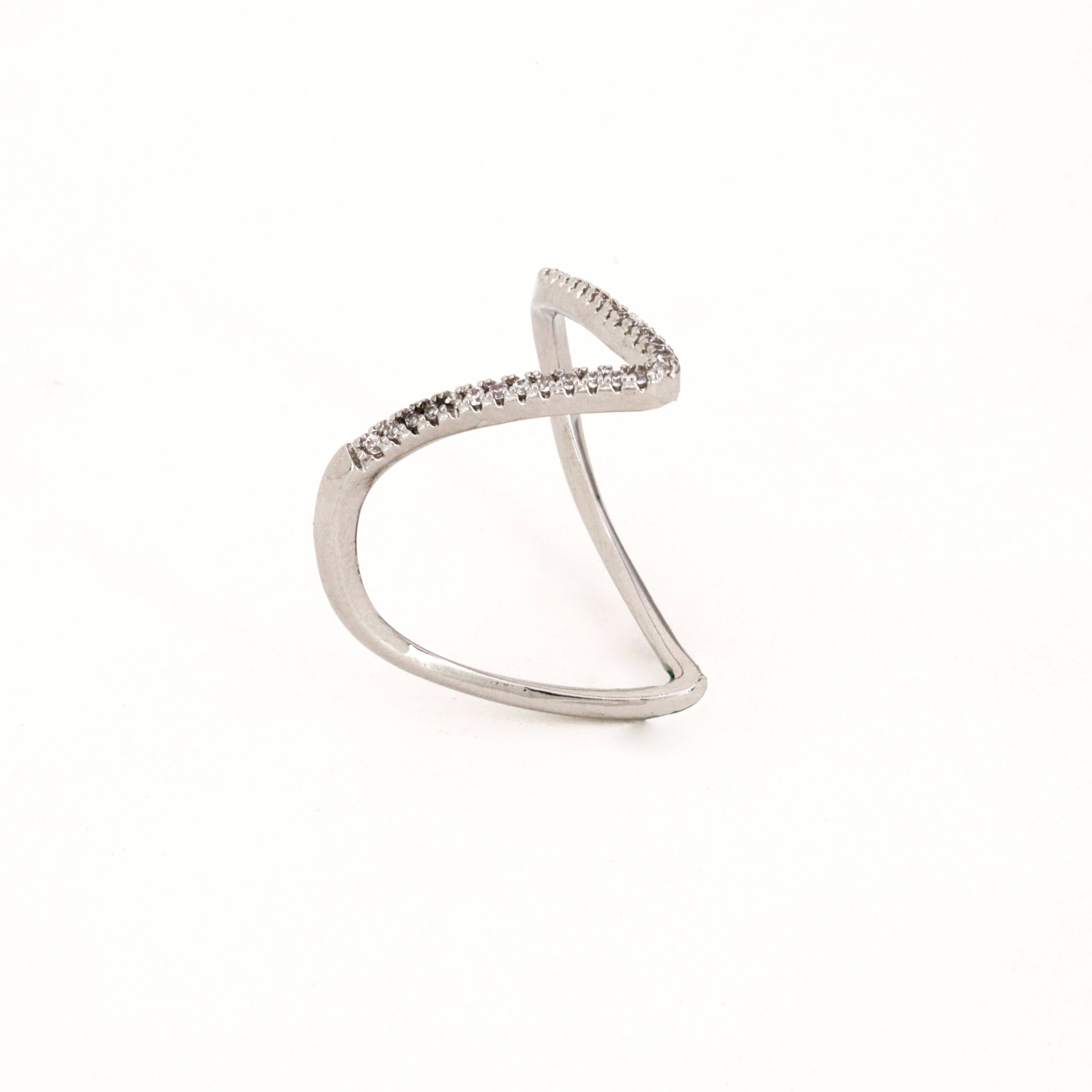 The Platinum Horizon Chevron Ring