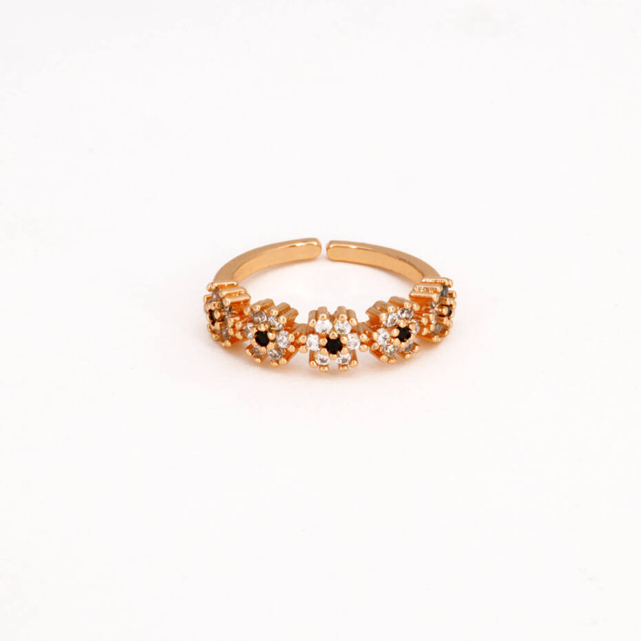 The Stella Alternating Crystal Ring