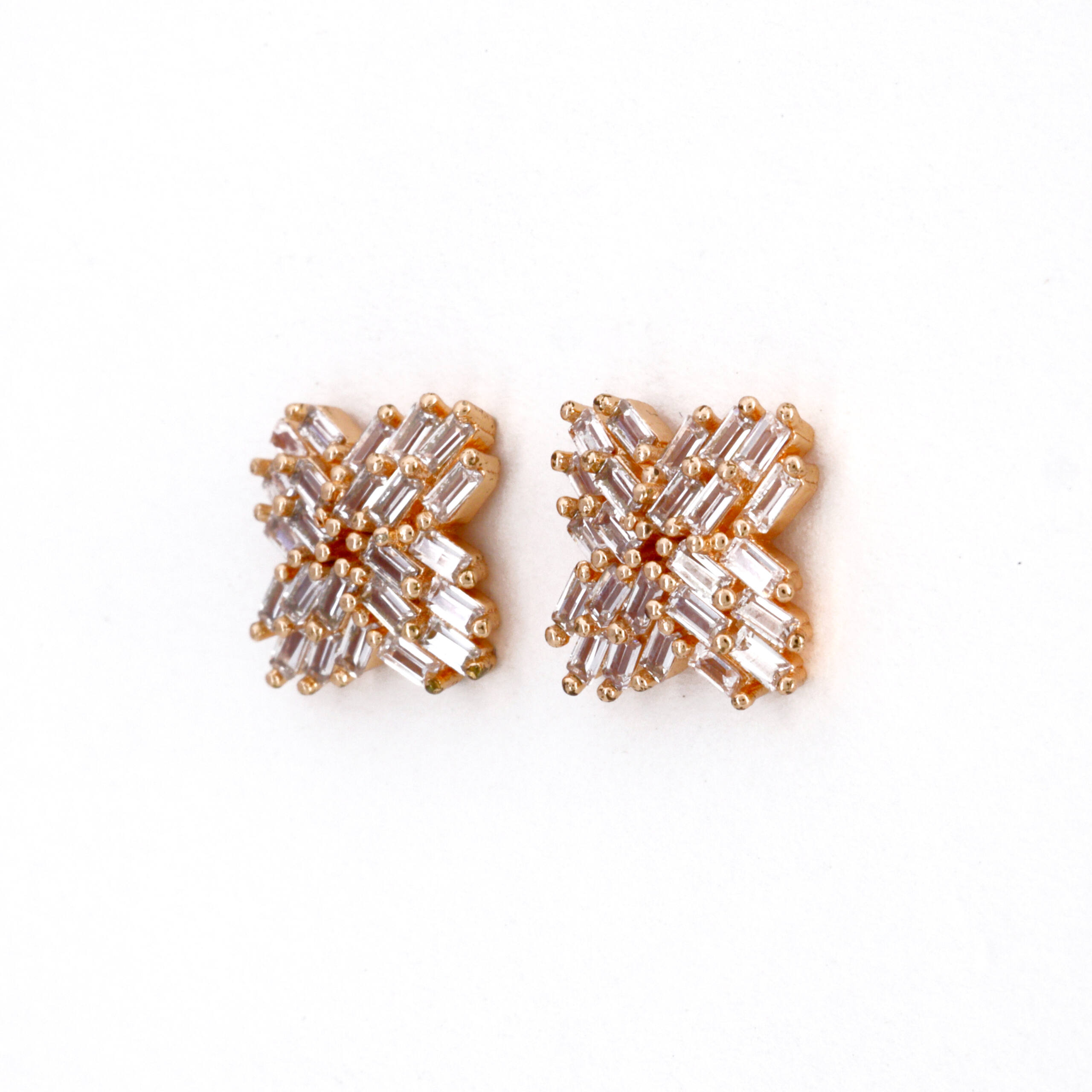 The Stella Quad Cluster Studs