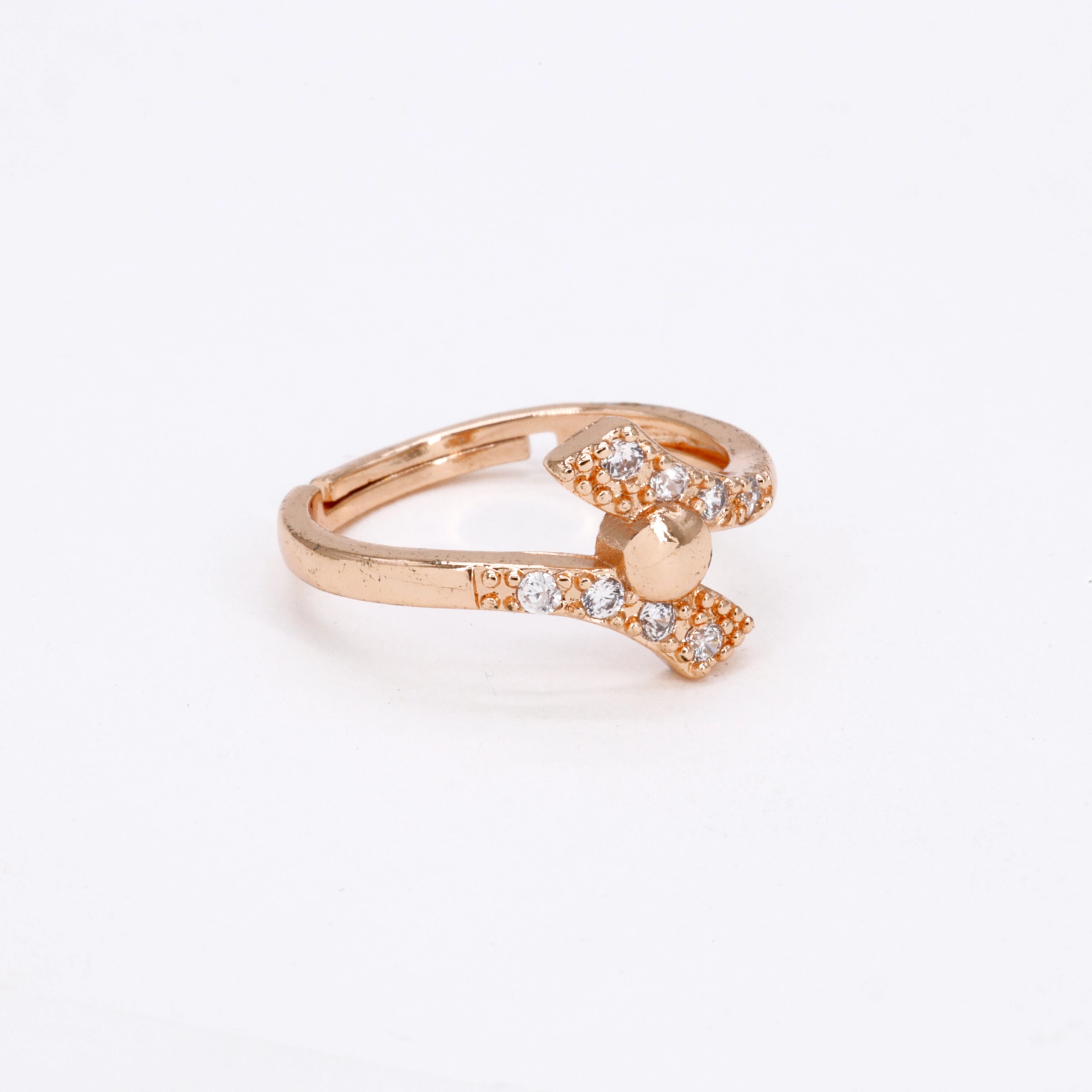 Celeste Twist Solitaire Ring