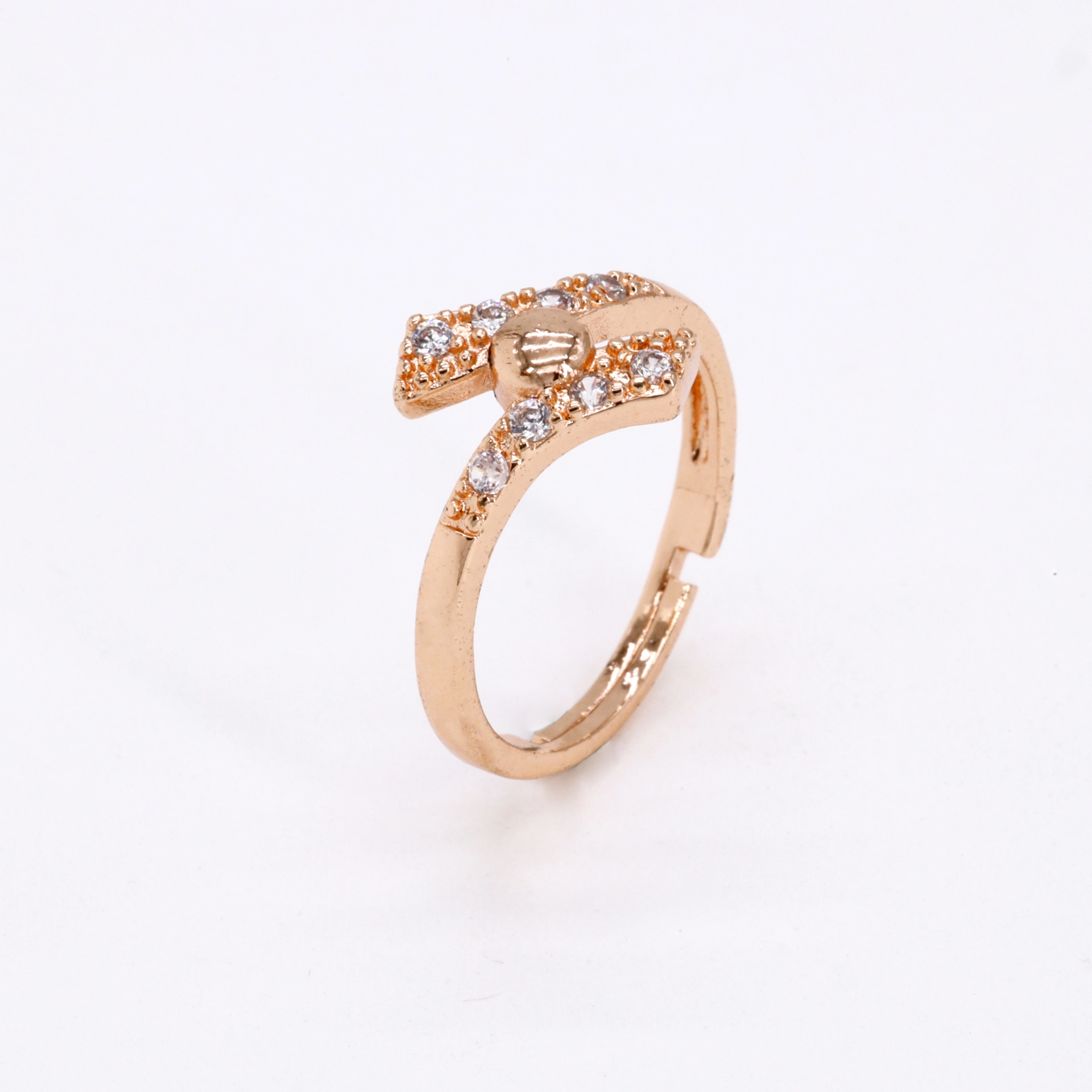 Celeste Twist Solitaire Ring