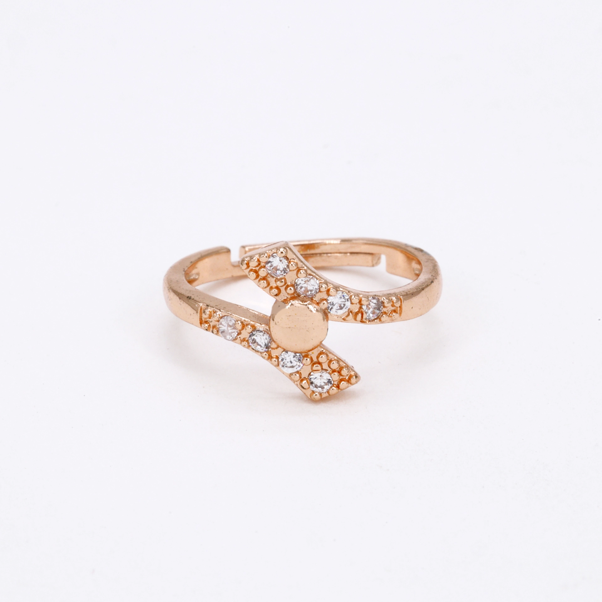 Celeste Twist Solitaire Ring