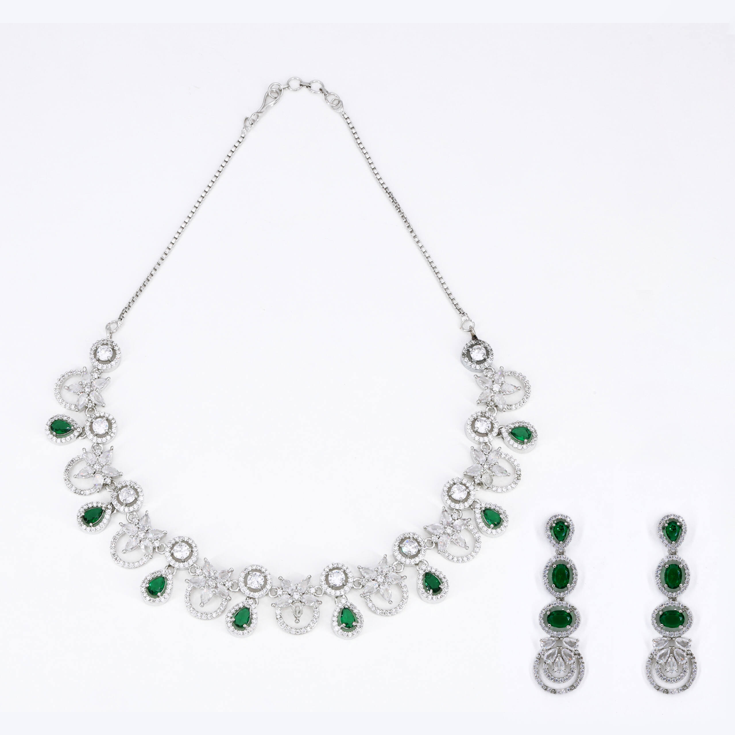 Emerald Garden Necklace Set