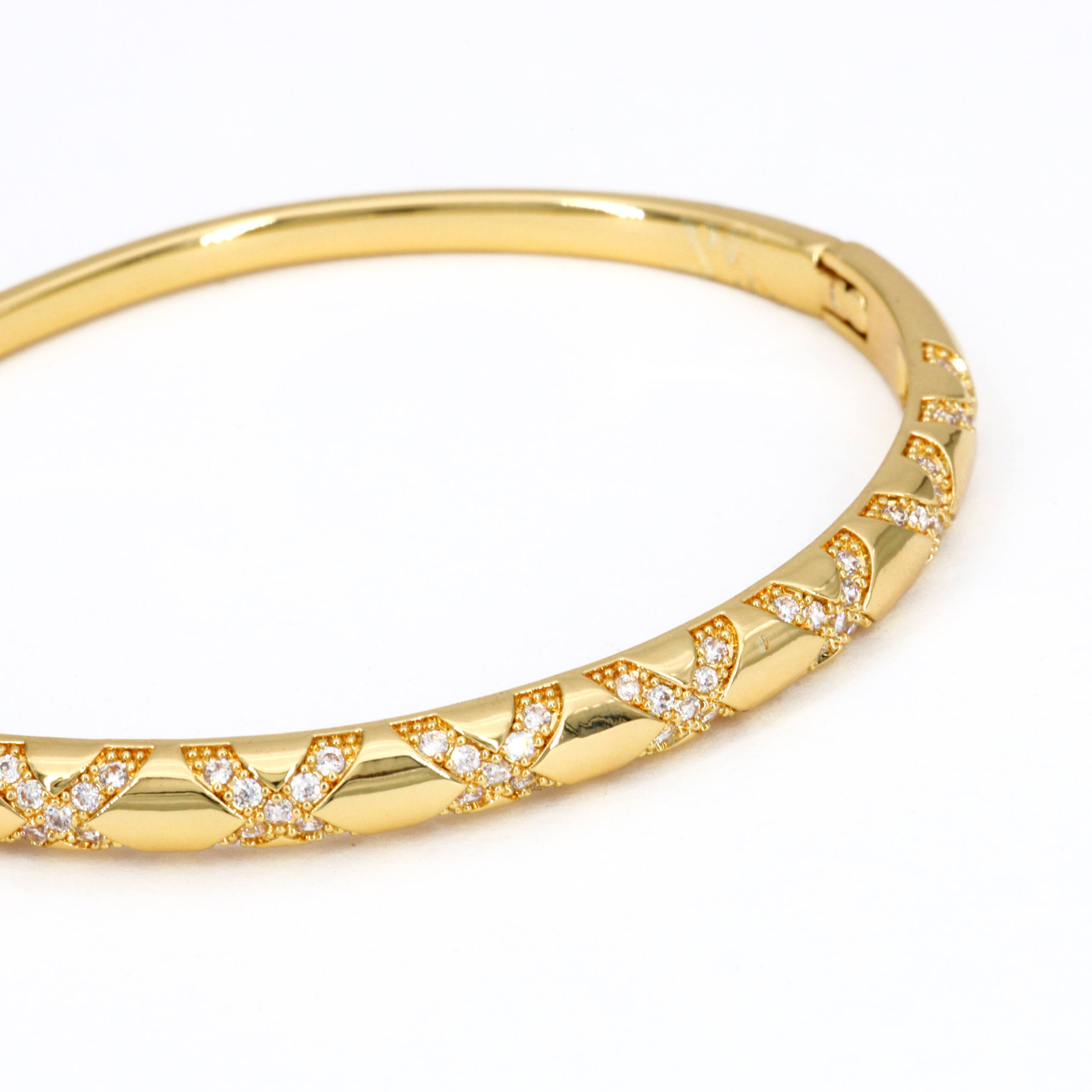 Golden Classic Everyday Bangle