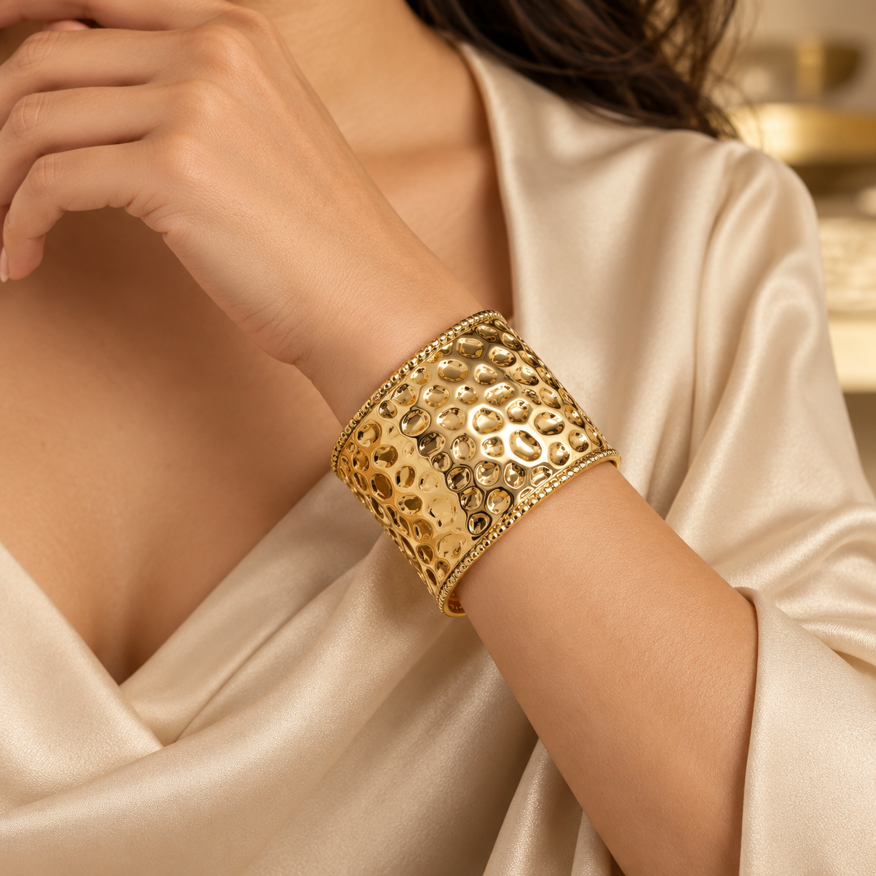 Golden Heritage Engraved Broad Kada
