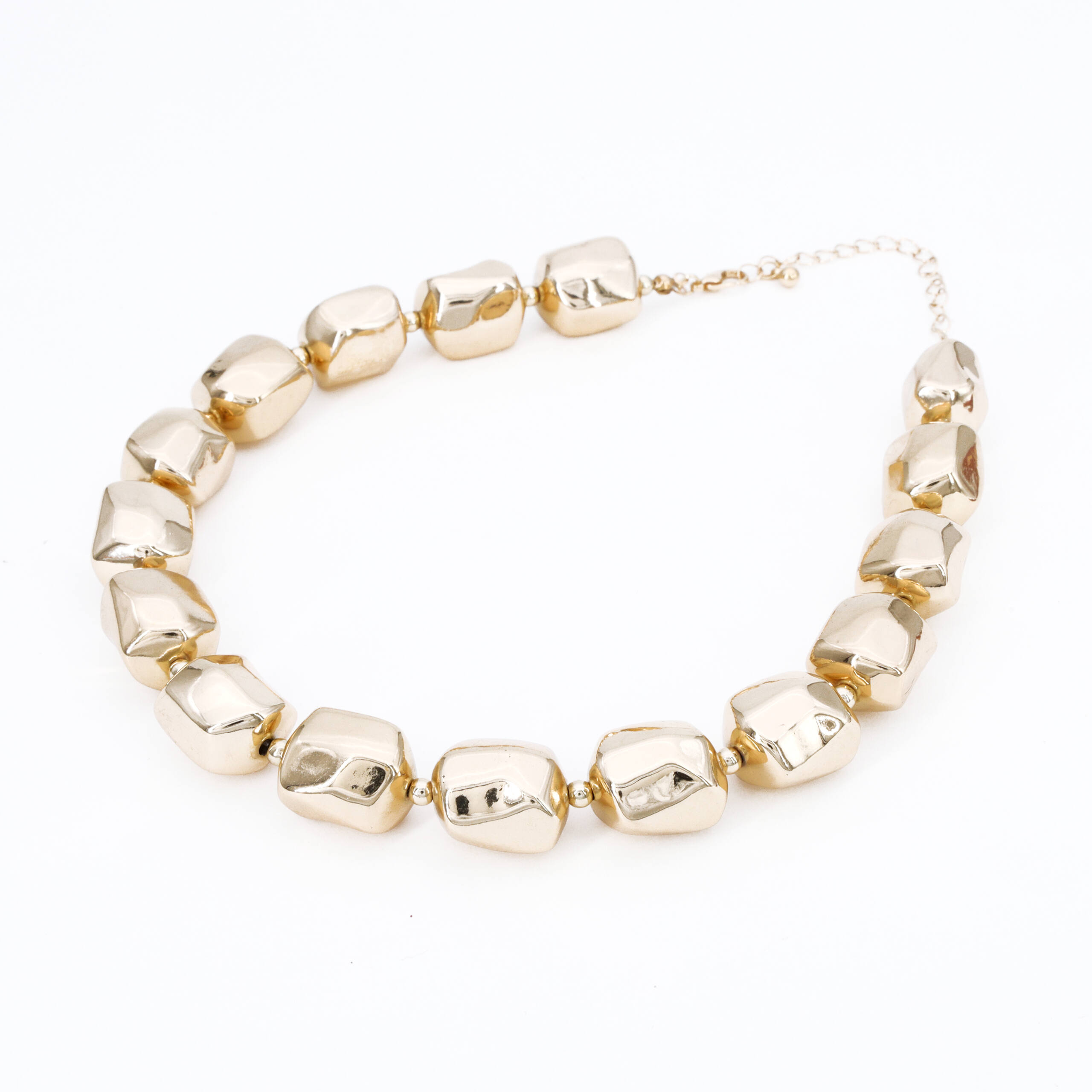 Golden Link Circle Necklace