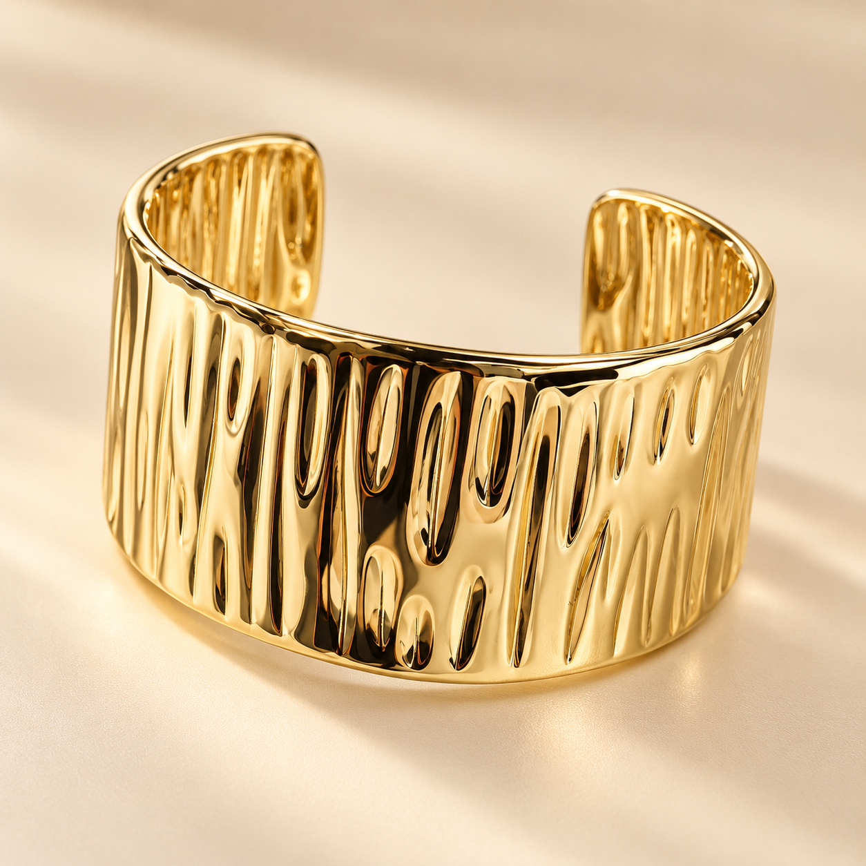 Heritage Textured Gold Tone Broad Kada