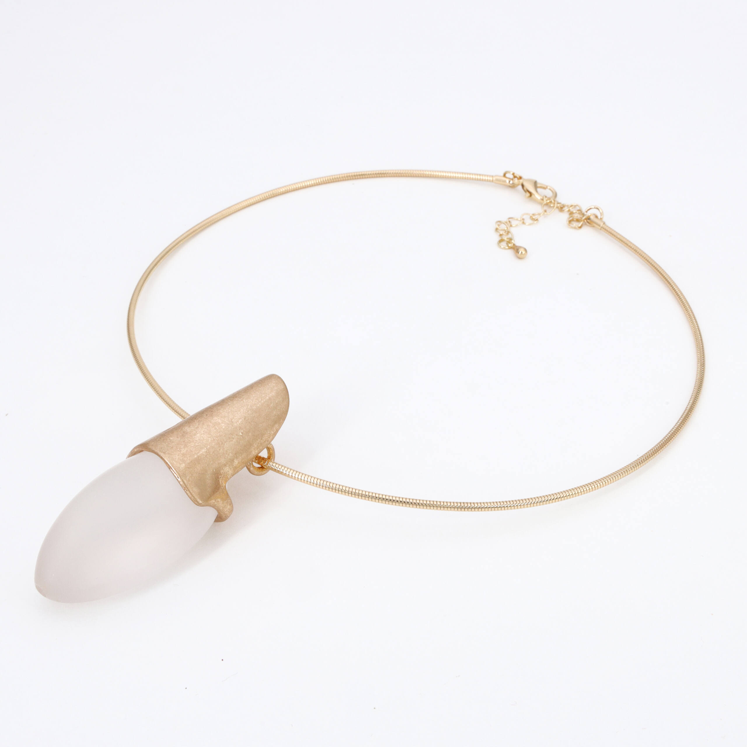Ivory Teardrop Pendant Necklace