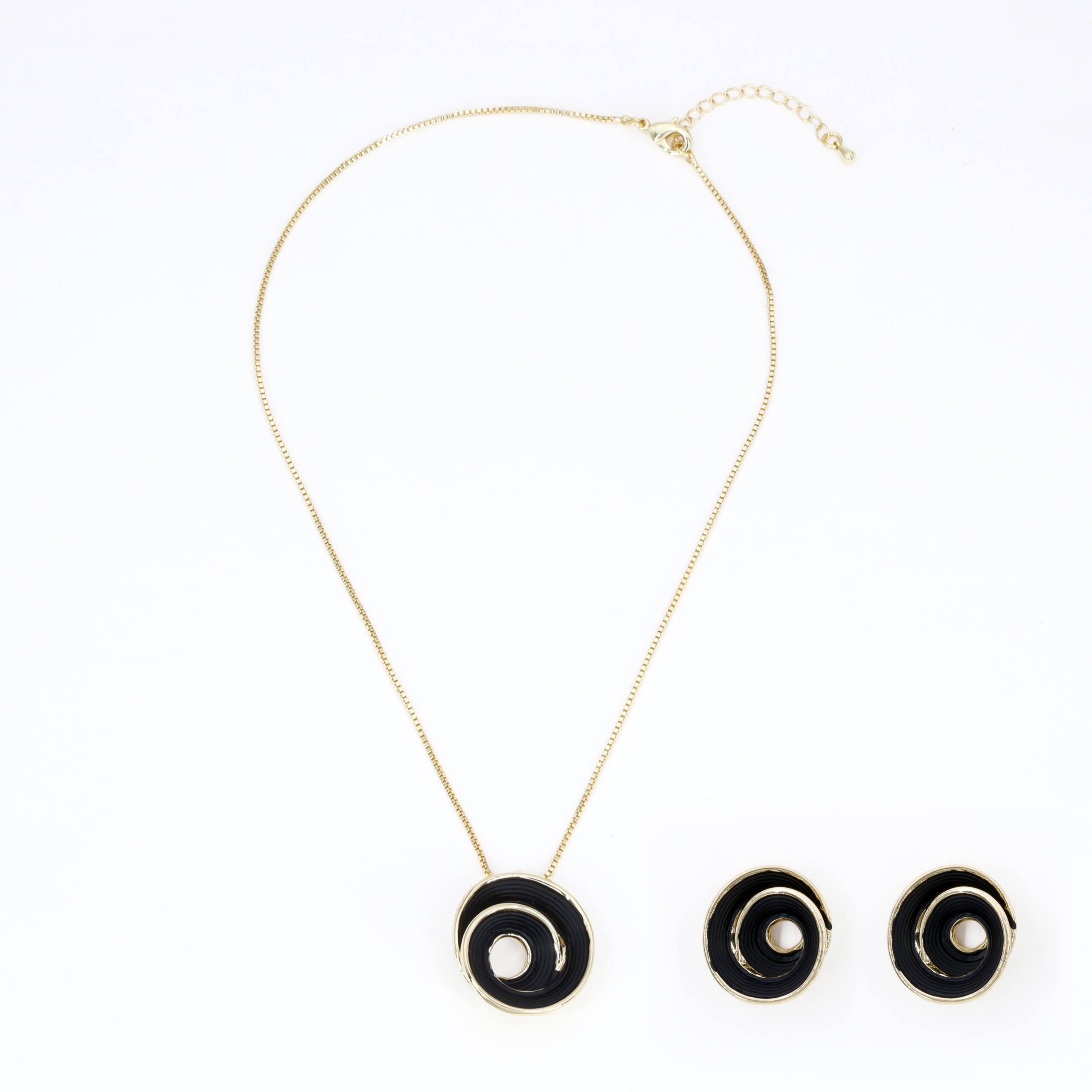 Noir Halo Circle Necklace Set