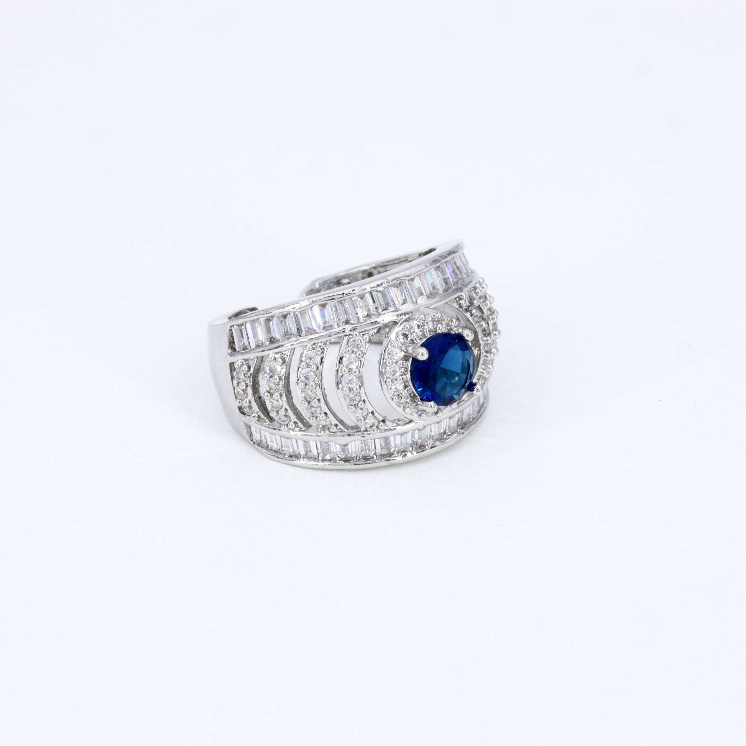Sapphire Blue Lattice Ring