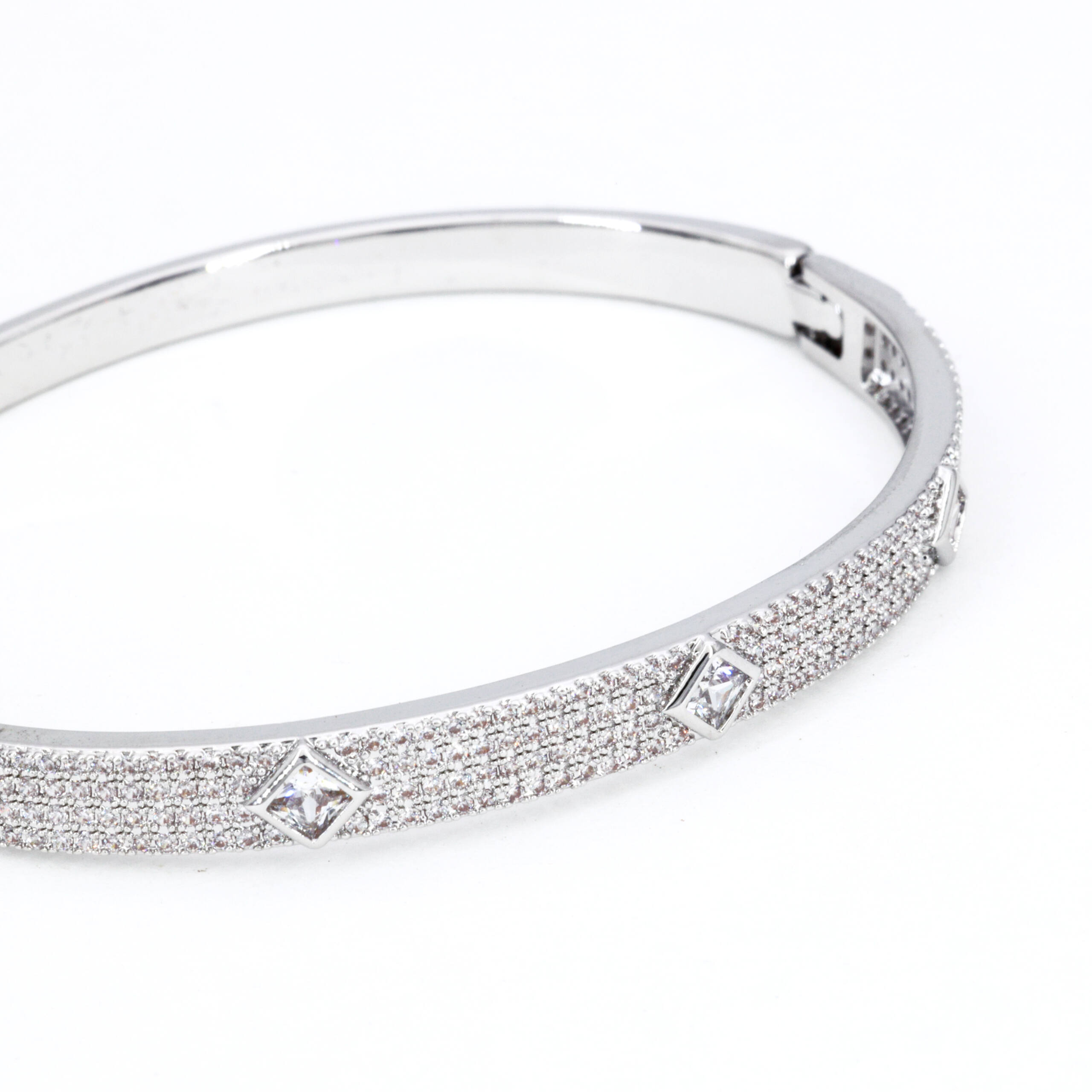 Silver Lace Detail Bangle