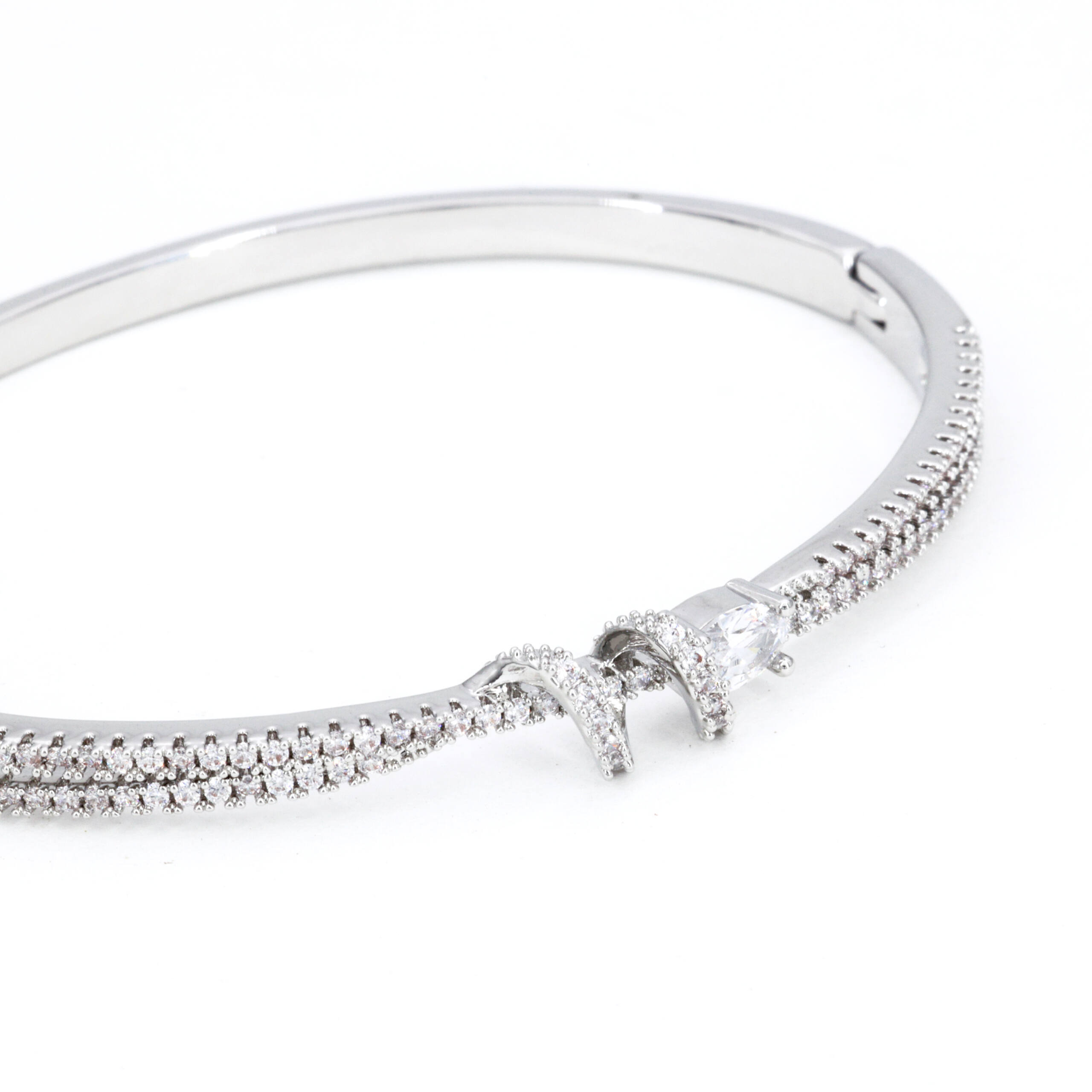 Silver Sparkle Pattern Bangle