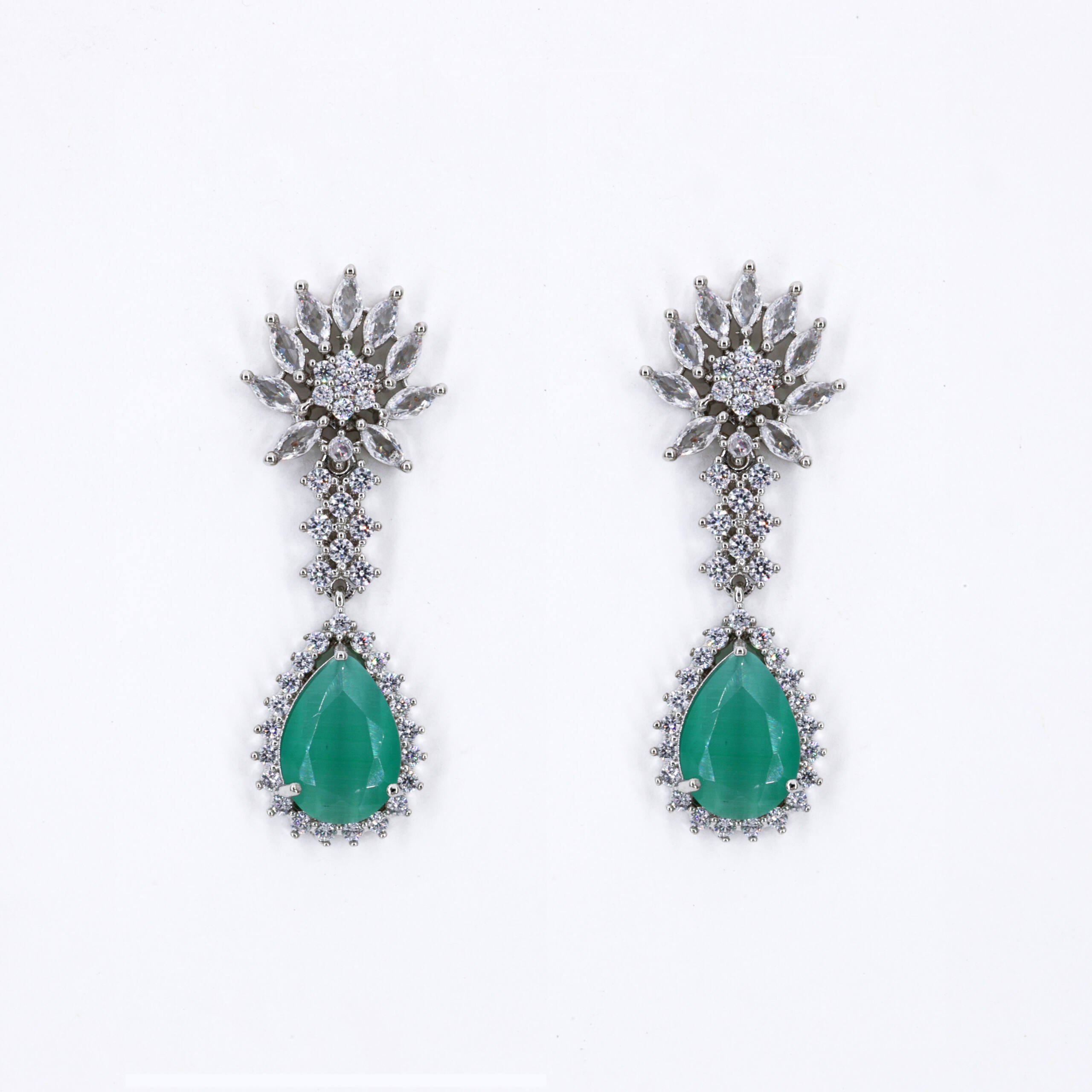 Turquoise Bloom Necklace Set
